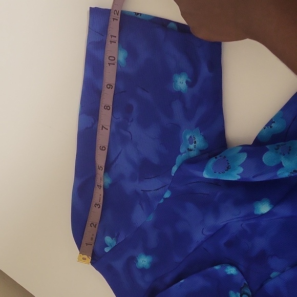 💥host pick❤️💥VINTAGE  BLUE TROPICAL FLORAL DRESS BUTTON DOWN 💙 IN SIZE MEDIUM - Picture 14 of 16